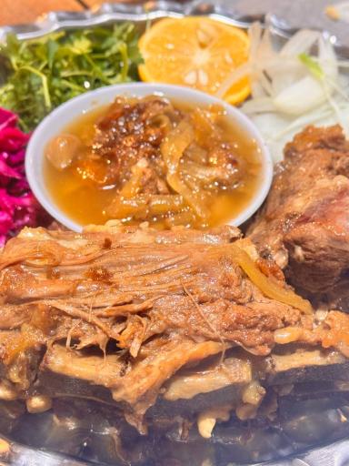 عکس قرمه سرای پل شاندیز