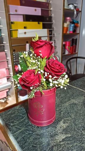 عکس گلفروشی بلوط