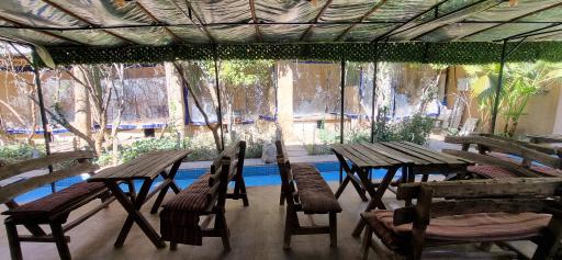 اقامتگاه بومگردی خانه باغ ایرانی شیراز