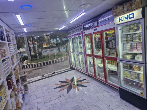 عکس لبنیات دامیران یزد