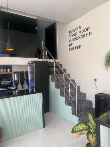 عکس کافه گیرین