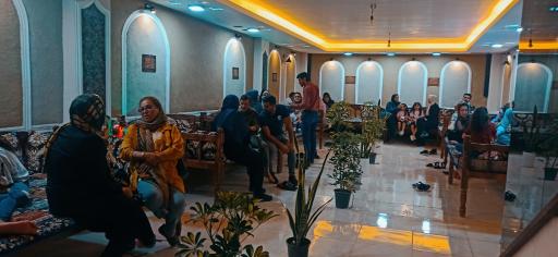 عکس رستوران سنتی نارُ ونِی