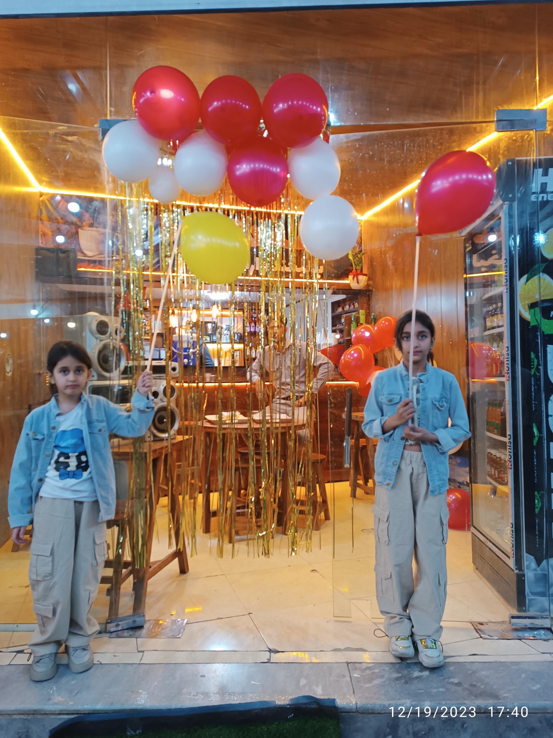 عکس کافه دانژه