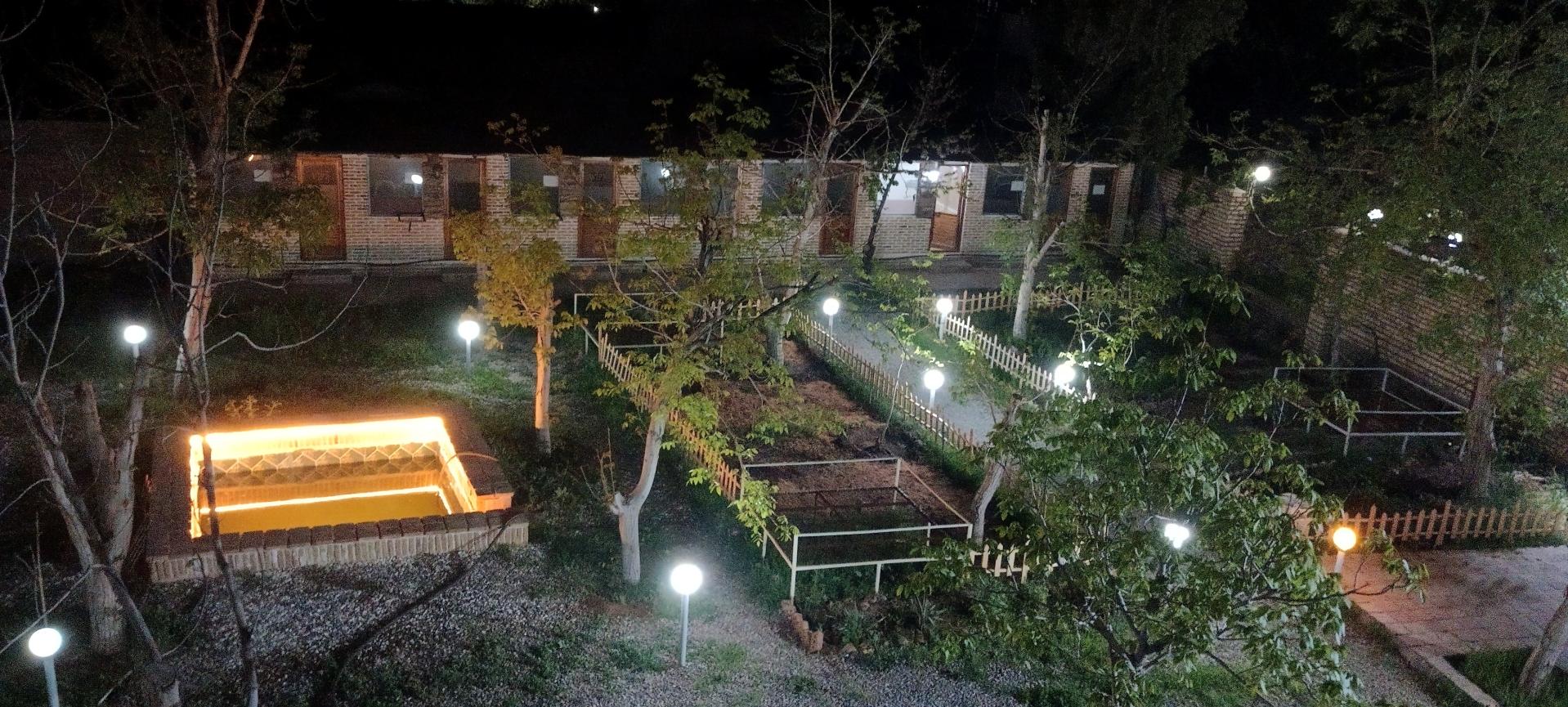 عکس کافه چاووش