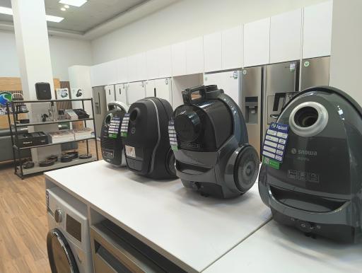 عکس نمایندگی اسنوا امت 