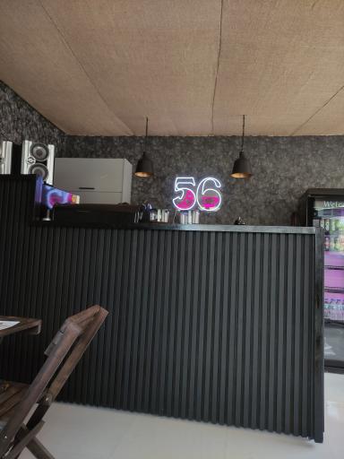 عکس کافه ۵۶