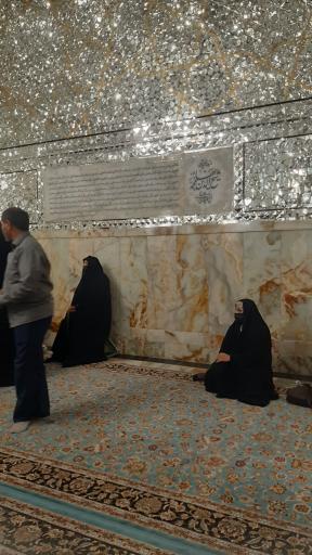 عکس آرامگاه شیخ بهایی