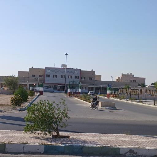 عکس بیمارستان امام هادی دیر