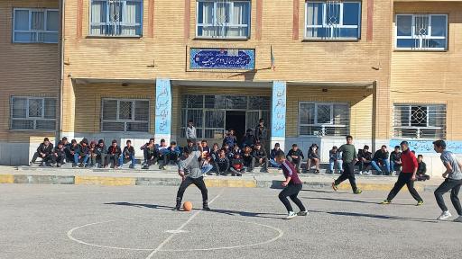 عکس دبیرستان ۲۲ بهمن چلیچه