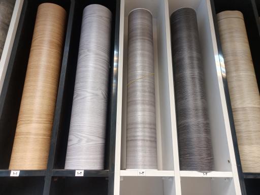 عکس فروشگاه پاریزشبرنگ