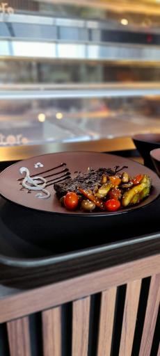 عکس کافه رستوران ژآو