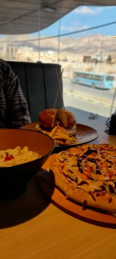 عکس کافه رستوران ژآو