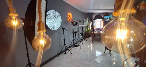 عکس آموزشگاه فنی و حرفه ای عکاسی و خیاطی