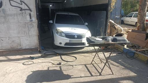 عکس تعمیر باک بنزین 