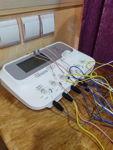 عکس کلینیک فیزیوتراپی و لیزردرمانی کریمی 