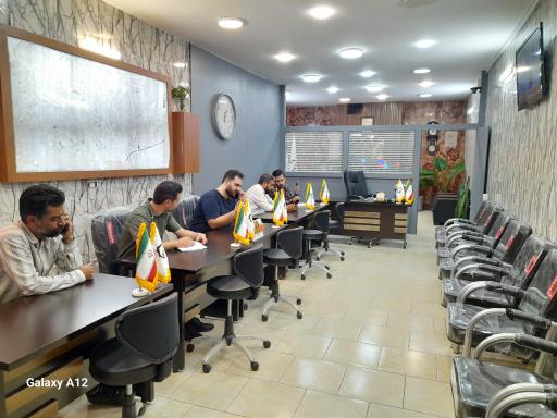 عکس مشاورین املاک امین