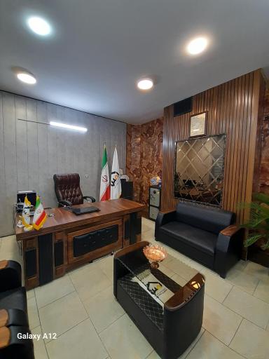 عکس مشاورین املاک امین