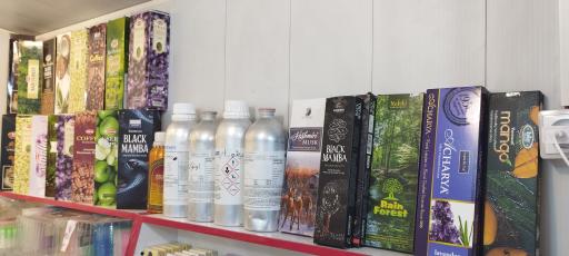 عکس فروشگاه عطر فدک 