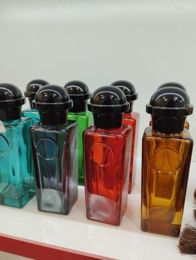 فروشگاه عطر فدک 