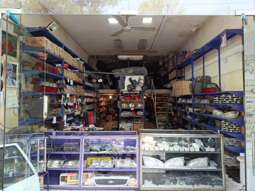 عکس فروشگاه لوازم یدکی پارس دوو