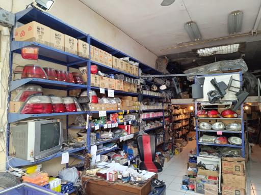 عکس فروشگاه لوازم یدکی پارس دوو