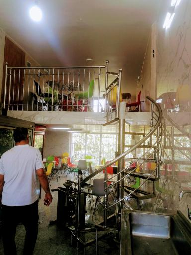 عکس کبابی و بریانی بختیاری 