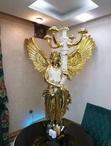 عکس کافه سرای آوین