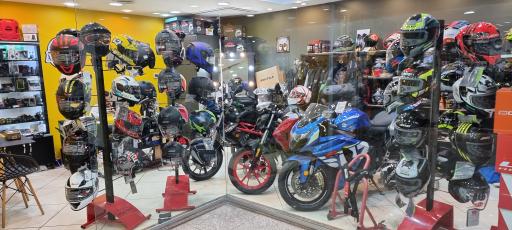 عکس فروشگاه آریا موتور