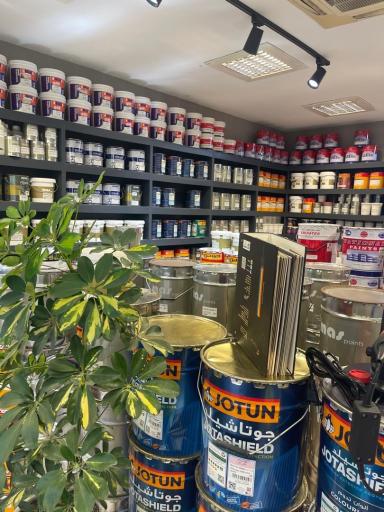 عکس رنگ و ابزار کوروش