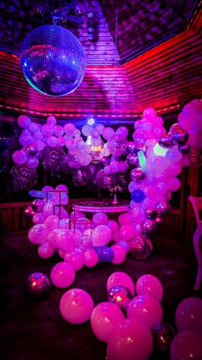 عکس کافی شاپ قصر خورشید