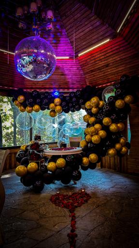 عکس کافی شاپ قصر خورشید