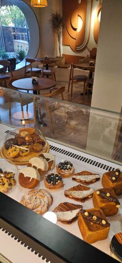 عکس کافه رستوران دوباره 