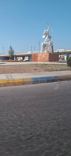 عکس میدان هزار سنگر