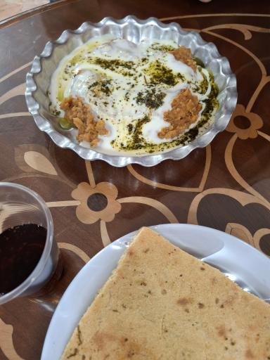 عکس رستوران سنتی مکث