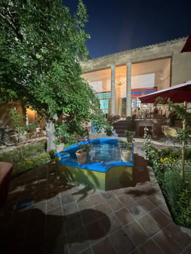 عکس کافه عمارت صاحب قران