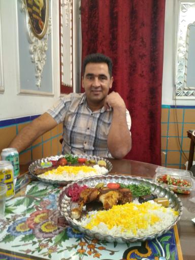 عکس رستوران سنتی مکث