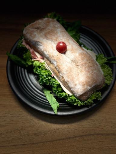 عکس کافه رستوران ویژند پلاس