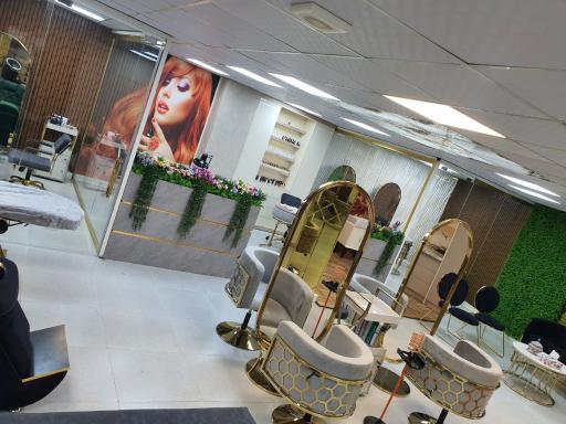 عکس سالن زیبایی نینا