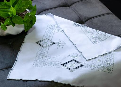 عکس فروشگاه صنایع دستی هشت پر نیمروز