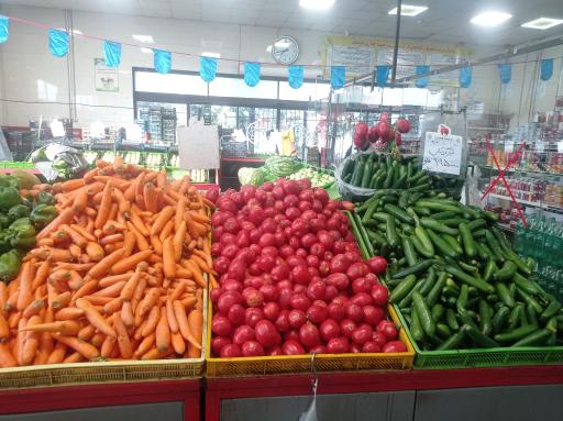 عکس بازار میوه و تره بار جشنواره