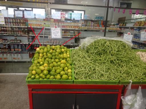 عکس بازار میوه و تره بار جشنواره