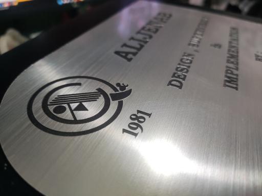 عکس برش لیزر سی‌کات