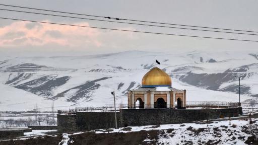 عکس یادمان شهدای گمنام میانه