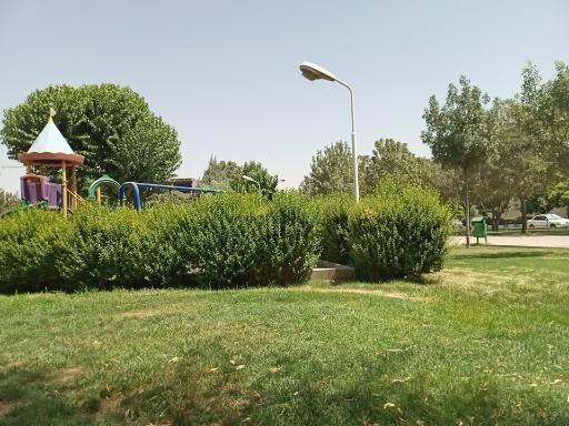 عکس بوستان شهید احمد کاظمی