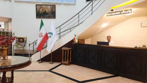عکس هتل جهانگردی لاهیجان