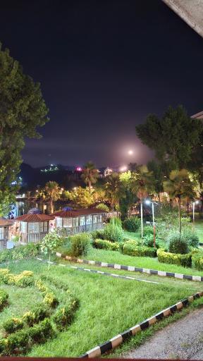 عکس هتل جهانگردی لاهیجان