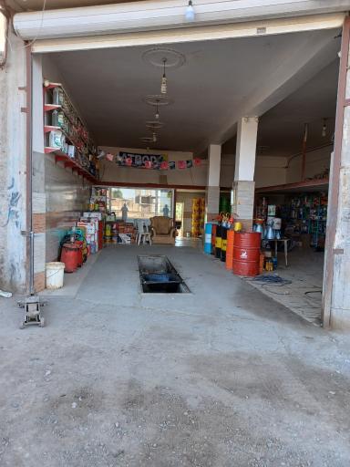 عکس تعویض روغن و اتوسرویس احمدزاده