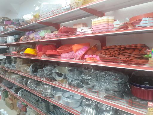 عکس لوازم قنادی و تم تولد وجدانی