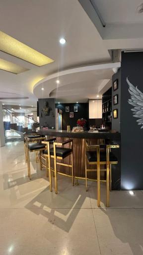 عکس کافه گاردن