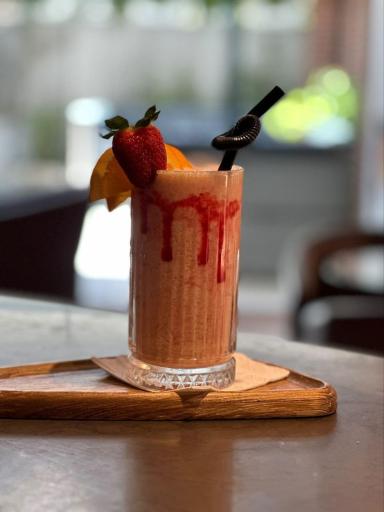 عکس کافه و رستوران گاردن